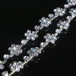 Silver Copper Plated Diamond Rhinestone Necklace Welded Flower Shape