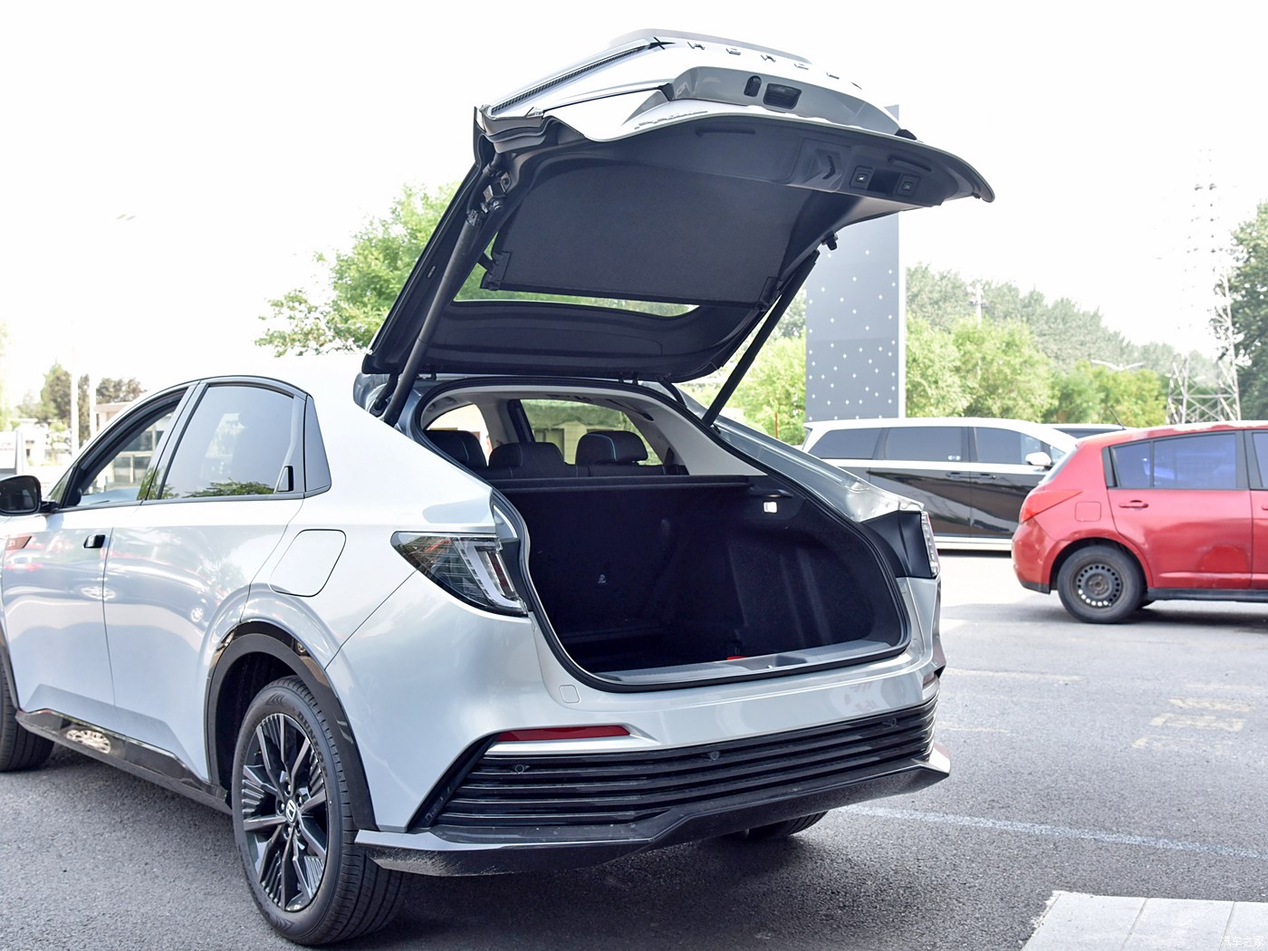 SUV Level 2024 Hondas ENP2 Pure Electric Mini SUV 545KM Long Range 5-Door 5-Seater Left EEC Certified Popular Armenia