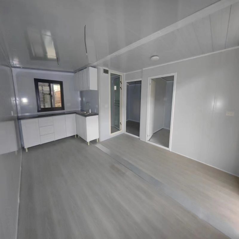 Expandable 3 Bedroom Prefab Container House Insulated Mobile Villa