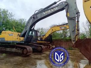 Quality Ec380DL 38 Ton Used Volvo Excavator With Advanced Bucket Designs wholesale