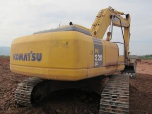 Quality 22 Ton Komatsu Second Hand Earthmoving Equipment PC220LC - 7 Year 2009 wholesale