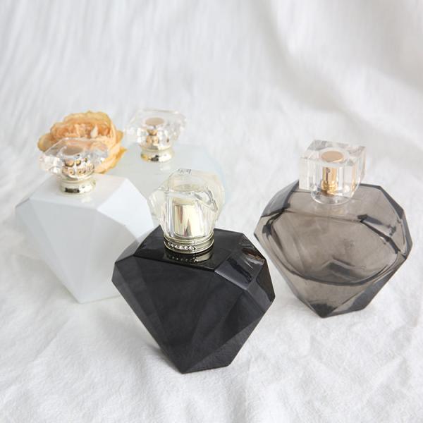 Fashion Hand Help Fans 60ml 100ml Empty Spray Parfum Beautiful Shape Cosmetic