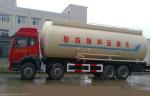 Powder Material Bulk Tank Truck SINOTRUK HOWO 371HP 8X4 RHD 36-45CBM ZZ1317N4667