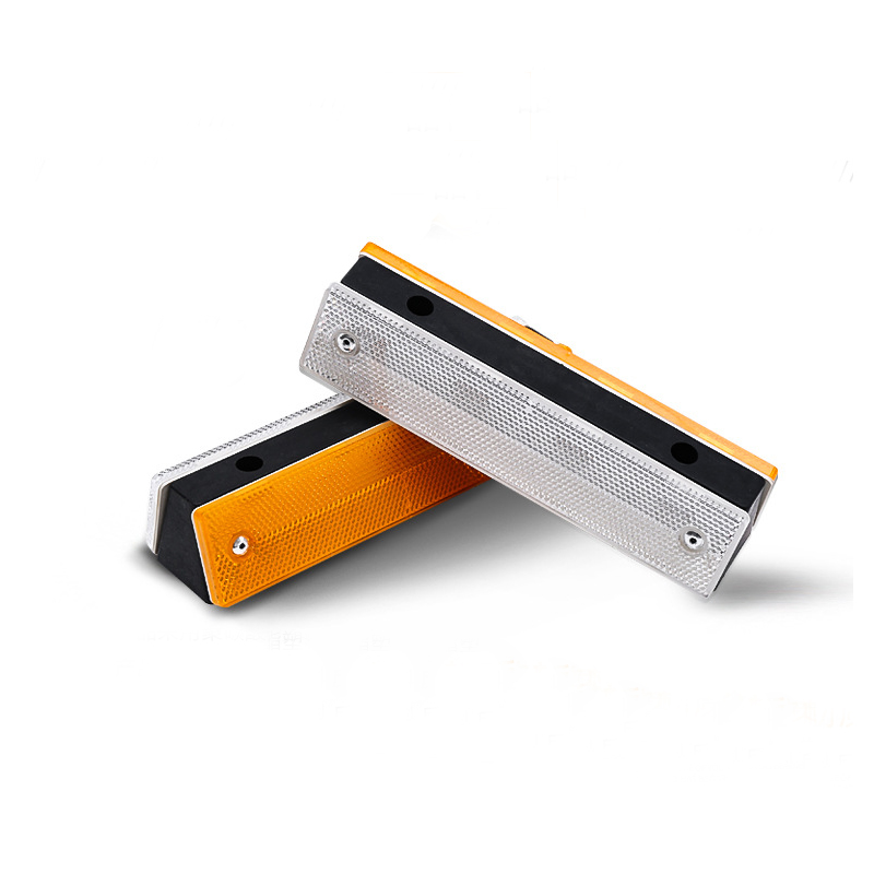 Plastic Delineator for Road Facilities EN124 Standard Highway Guardrail Reflector