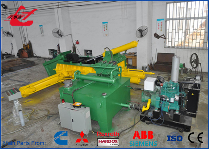 Light Weight Scrap Steel Baler , 200 Ton Press Force Aluminum Baler For Recycling Company