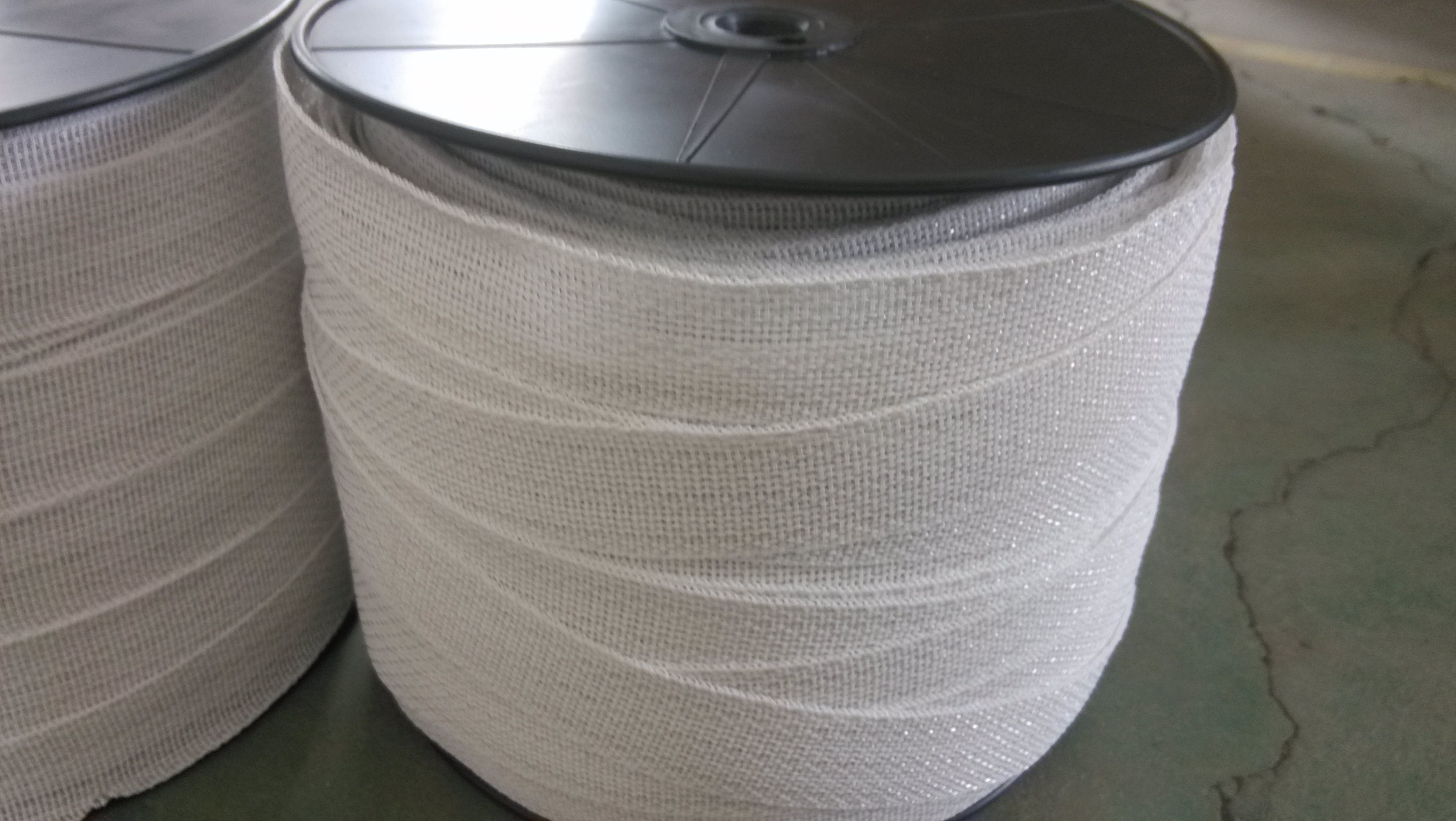 Electric temporary fencing polytape for goat farming QL706-3
