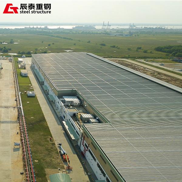 Wide Span Prefab Steel Frame Buildings , Metal Warehouse Construction Weatherpro