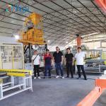 Automatic wet cast concrete artificial faux stone production line