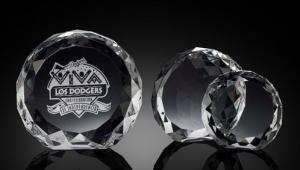Quality 3d laser photo frame/ovation crystal award/2d laser engraving crystal award/3d laser wholesale