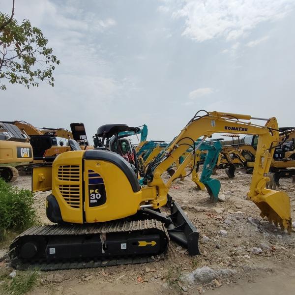 Japanese PC 30 Used Komatsu Excavator Crawler Mounted Hydraulic Excavator 3197