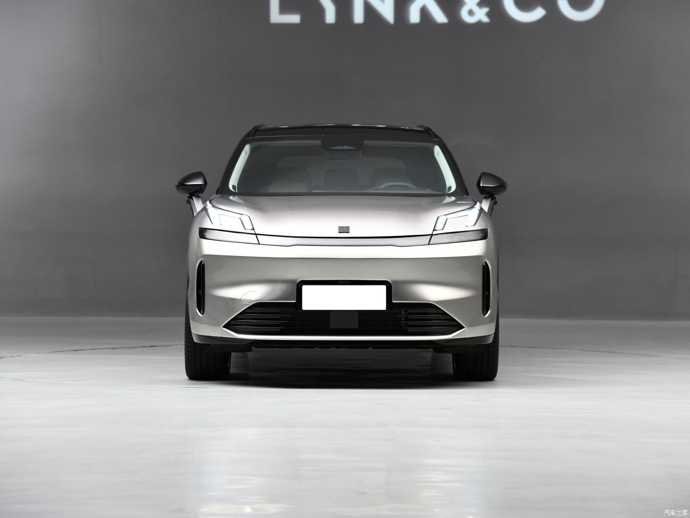 Lynk Co 08 2024 Version 03 06 02 09 2023 EM-P Time Limited Edition Ternary Lithium Car with EM-P Technology