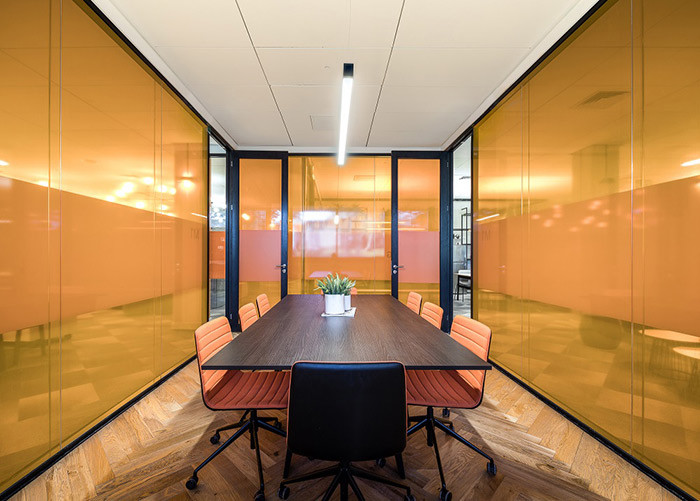 Meeting Room Glass / solid Partition Wall Framed Colorful Glazed Professional Manufacturers Glass Partition