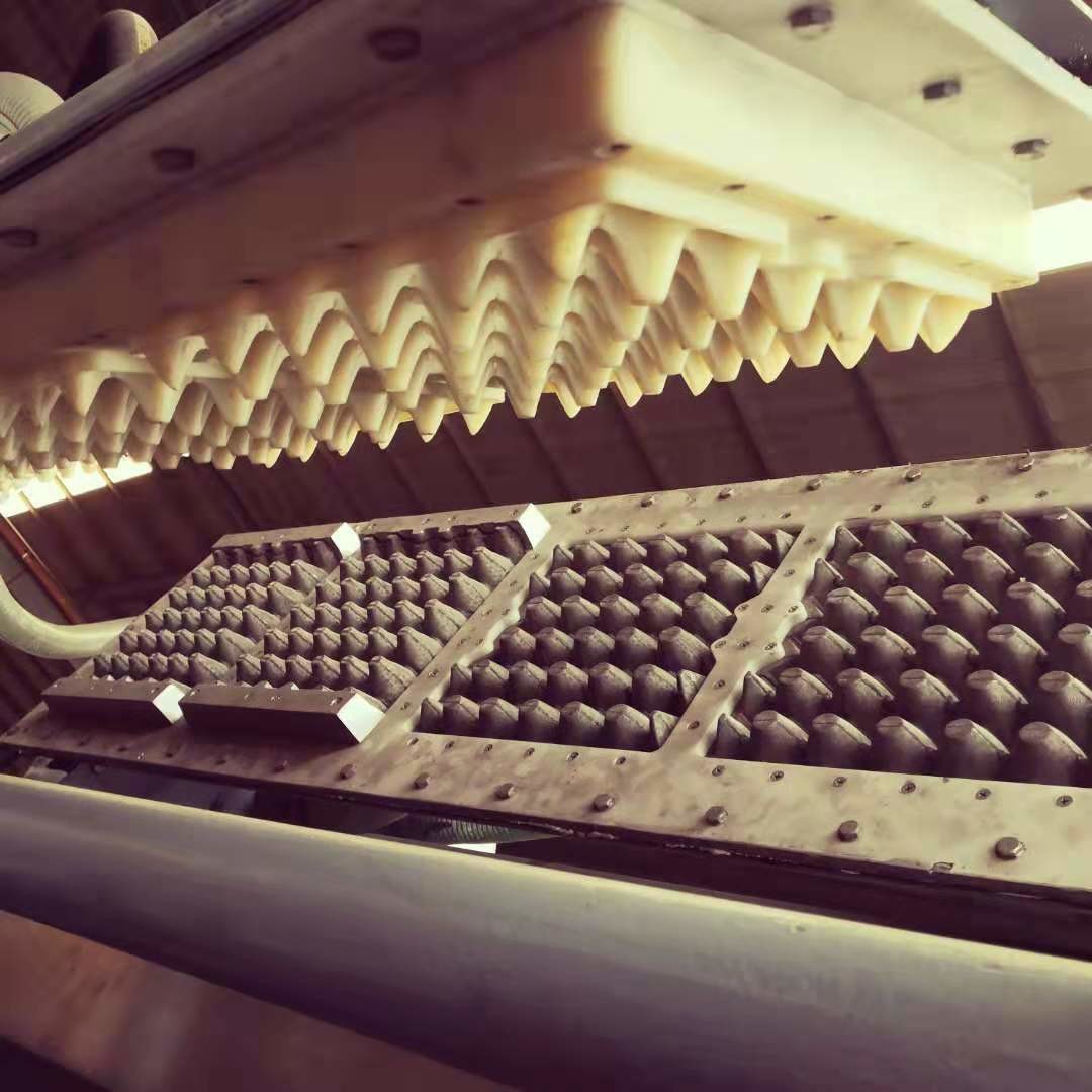 Hot Air Drying Paper Egg Tray Making Machine with Waste Paper Raw Material