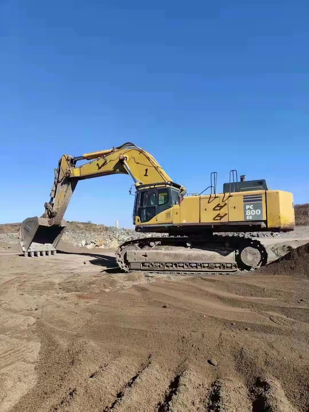 Used KOMATSU PC800 Excavator 80 Ton with Original Pump