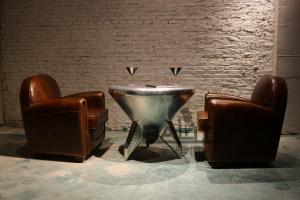 Quality antique aluminium round coffee table/aluminium meeting table furniture wholesale