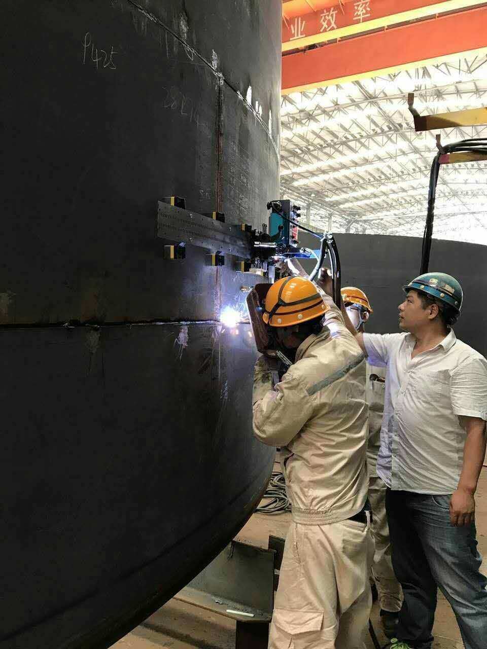 Flexible Rails Welding Tractor with Oscillate Torch Holder for Tank Construction Equipment