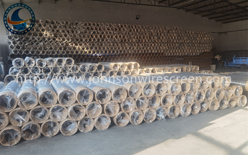 SS304 12-3/4" 0.25mm Slot Water Well Screen For 400M Depth Water Wells