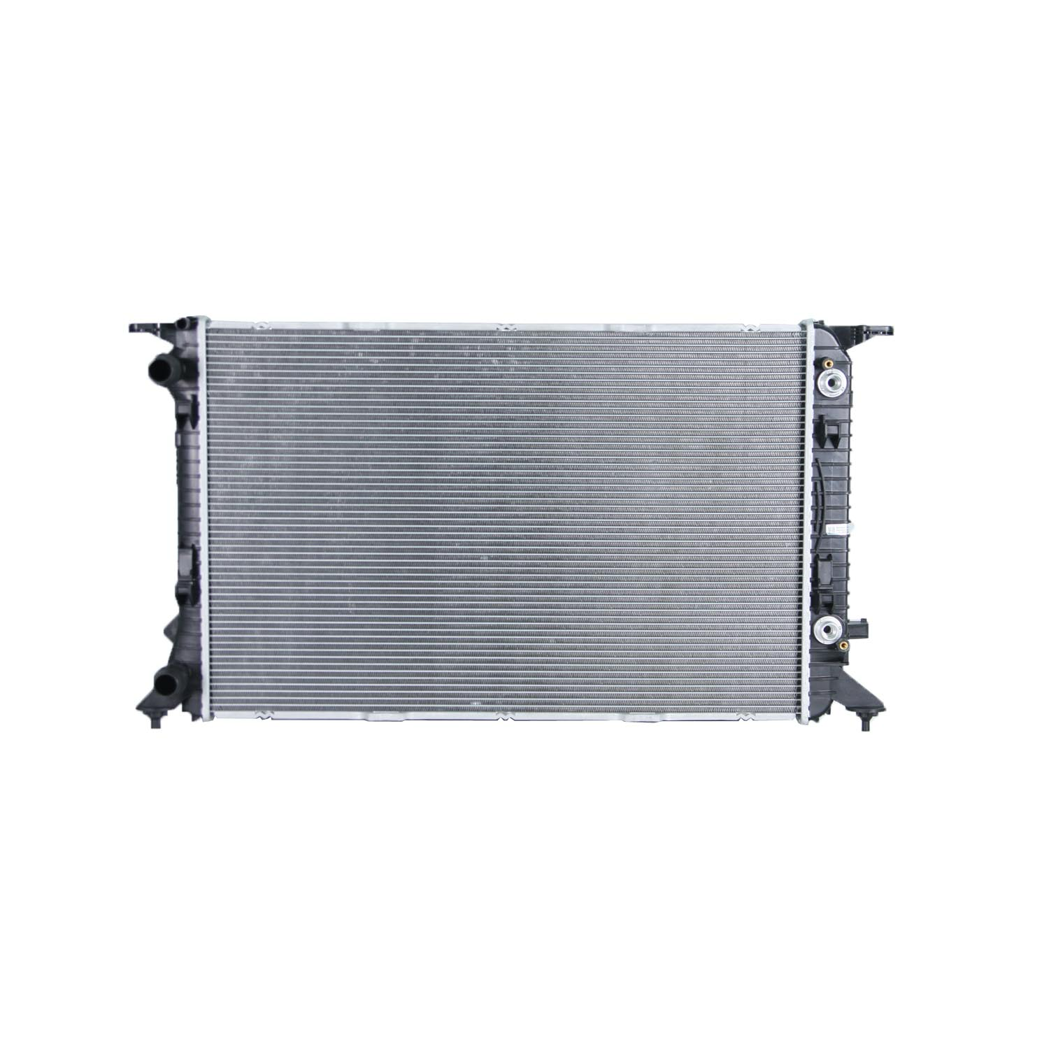 1.8 TFSI Car Engine Radiator 105155 for Audi A4 A5 A6 8K0121251K 8K0121251T 8K0121251AJ