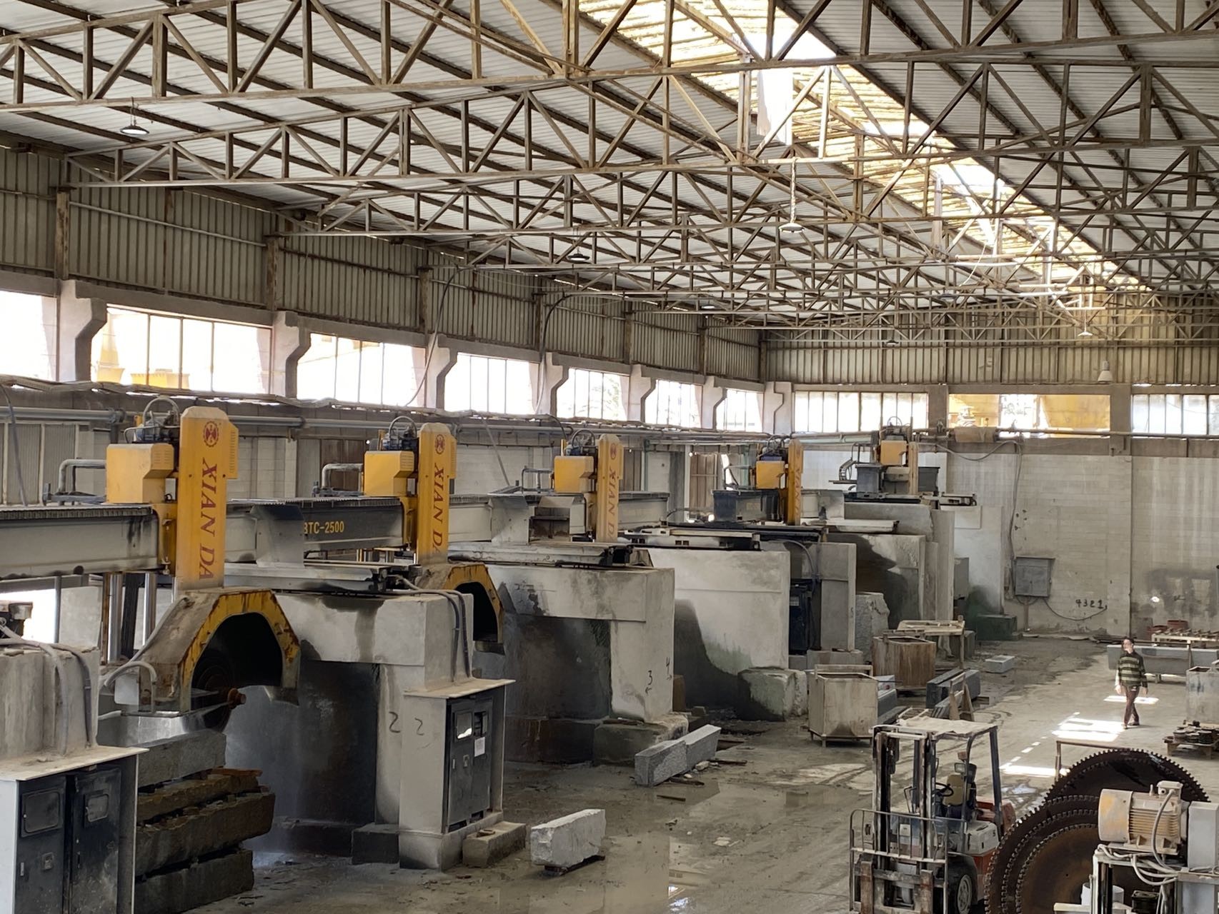 Max Blade Diameter 2500mm/2800mm Bridge Saw Cutting Machine for Accurate and Stone Processing