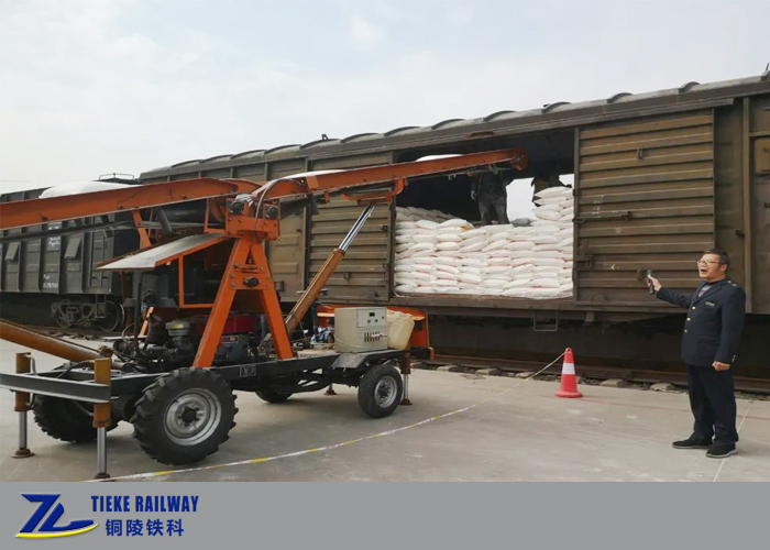 4 Ventilator Railway Box Wagon Steel Welded Arc Roof Boxcar Train