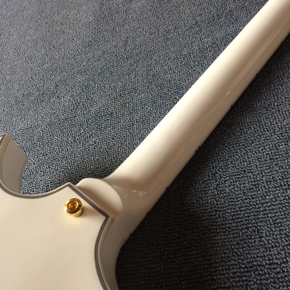 High quality Jazz Electric Guitar with Bigsby, Ebony Fingerboard, Guitar Quilted Maple Trans-Blue burst color