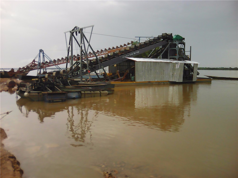 Gold Panning 60CBM/H Bucket Chain Dredger Diamond Gold Mining Ship