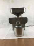 Peanut Home Oil Press Machine Stainless Steel Material Fashionable Appearance