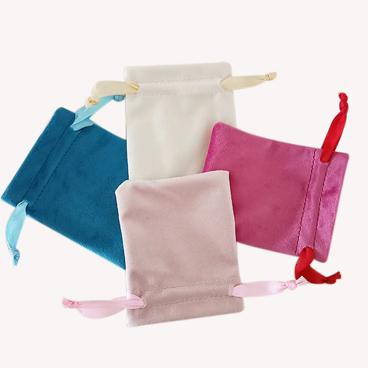 8*8cm Leather Jewelry Packaging Pouches For Necklace Earring