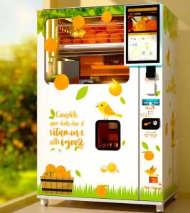 Quality 1500W Orange Fresh Juice Vending Machine Automatic Air Cooled For Supermarkets wholesale