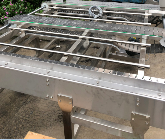304 Stainless Steel Straight Pan Conveying Slat Chain Conveyor