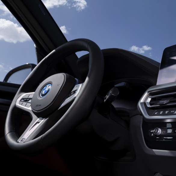 Smart And Eco Friendly BMW IX3 Electric Car With 4746 X 1891 X 1683mm Dimensions