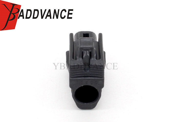 1 Way TS 187 Female Starter Connector Plug 90980-11400 / 6189-0413 For Toyota Lexus