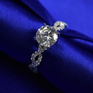 Quality Forever One White Gold Moissanite Ring Au750 Metal Stamp Customization wholesale