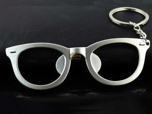 Quality Innovative 3D Zinc Alloy Promotion Gift Silver and Bronze Coated Glasses Shape Wedding Favor Blank with Engraved Logo wholesale