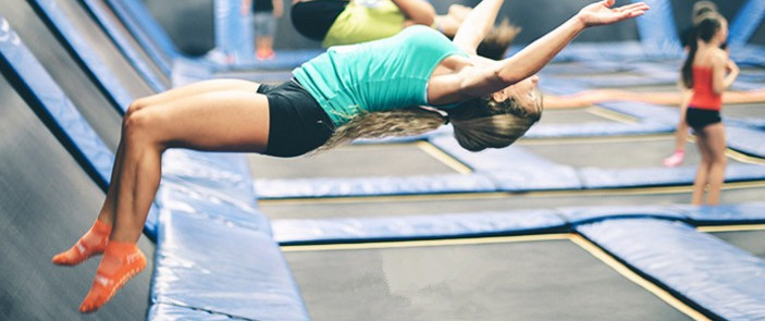 China Wholesale Trampoline Type Socks/ Polyester Kids Sports Trampoline Socks/ Non Slip Yoga Socks Kids Trampoline Socks