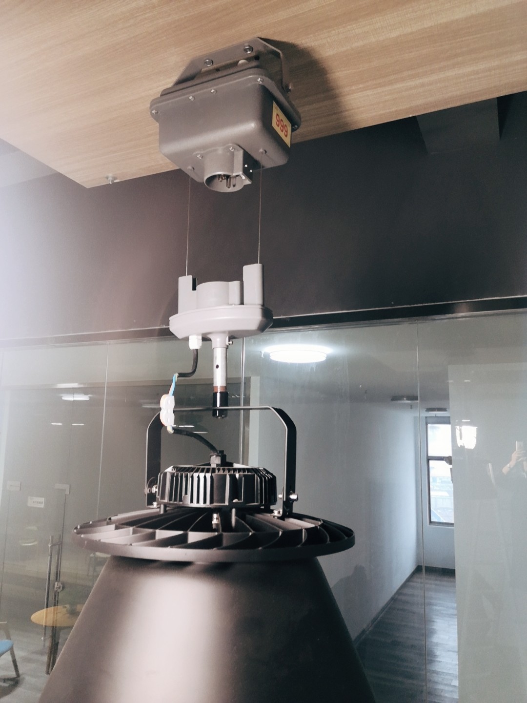 12m Automatic Remote Suspension Lighting Lifter Manufacturer
