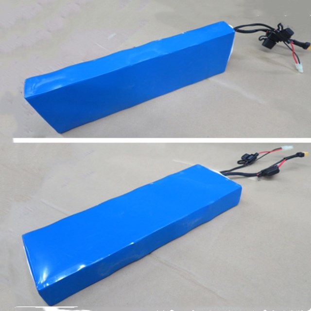 Flat 10s3p 36v 7.5ah Electric Skateboard Battery Pack With XT60 Connector