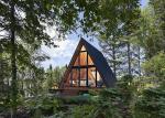 Australia Standard Light Steel Prefabricated Triangle Building With WPC Board