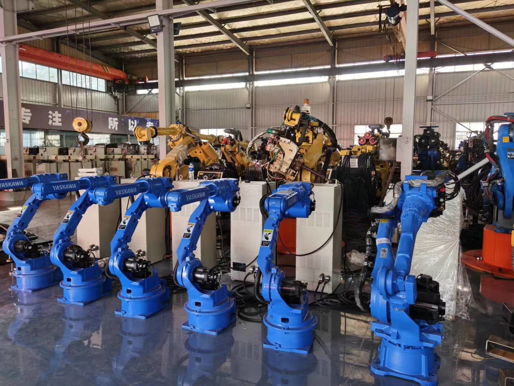 2650mm Reach And Repeatability ±0.2mm Automatic Spot Welding Machine Yaskawa ES200D For Industrial Welding / Palletizing