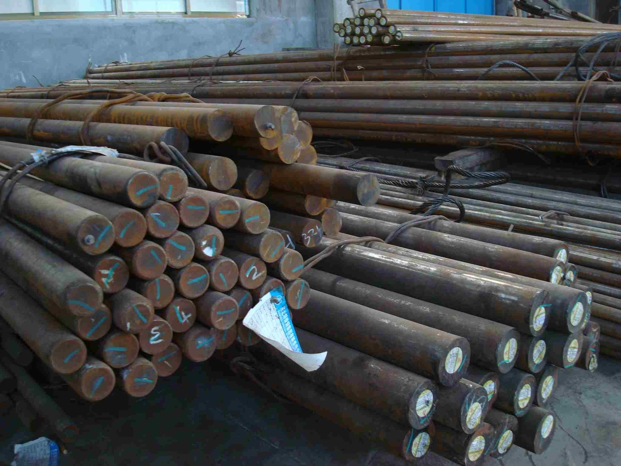 SAE 1045 Carbon Steel Rod 1-12m 3.5m-6m Round Hot Rolled Forged