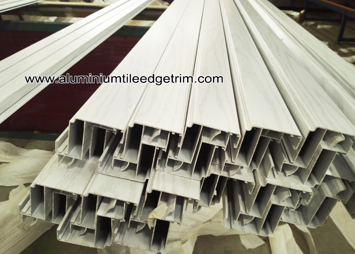 Custom aluminum extrusion profiles
