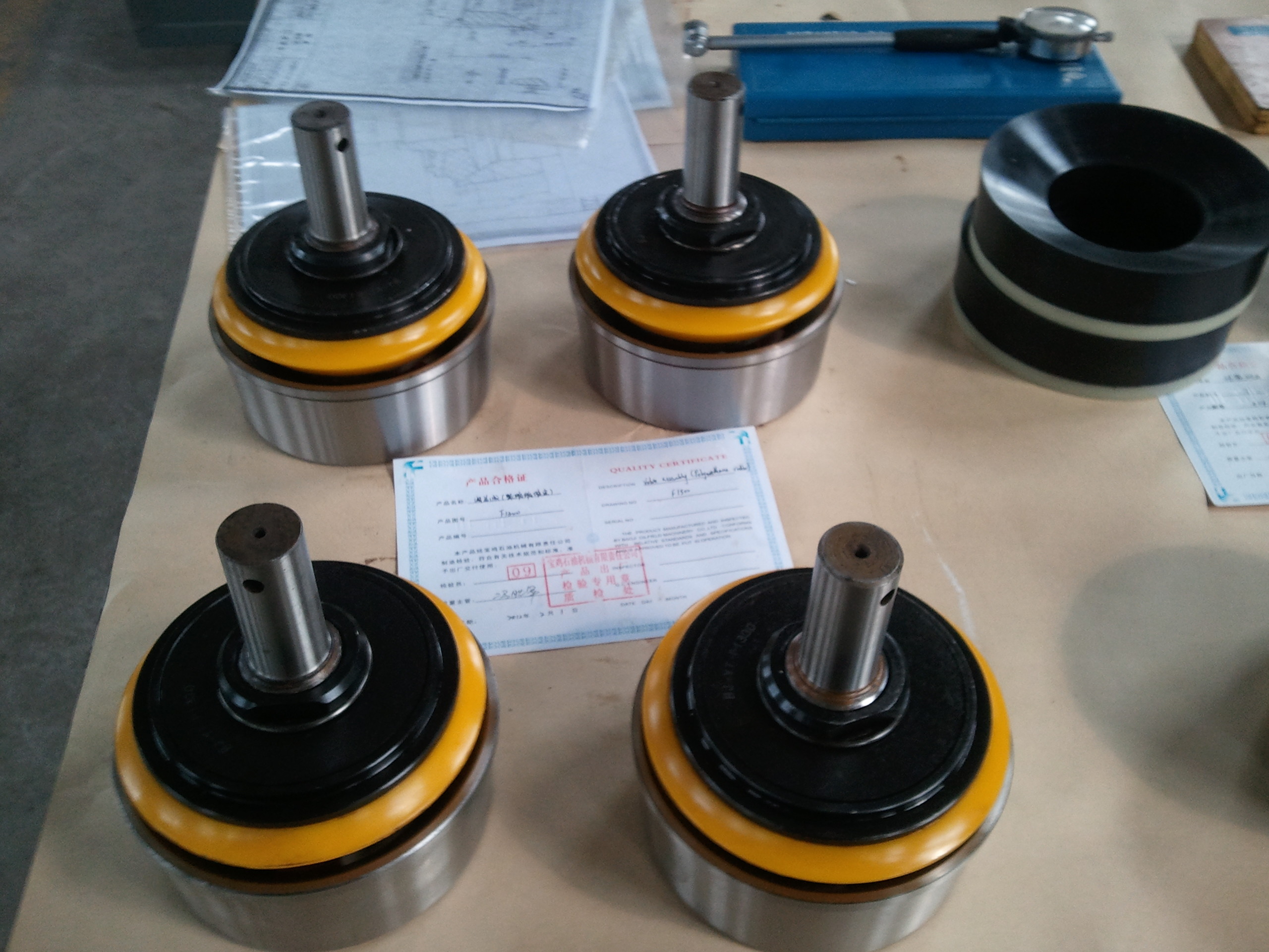 Forging Or Casting Mud Pump Components Seat Valve Assy / Piston F1600 Model