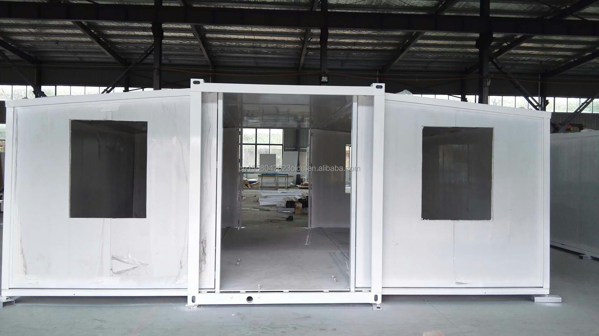 Main structure Galvanized Steel Square Tubes Prefabricated Tiny Container House in Customized Color for Outdoor Living