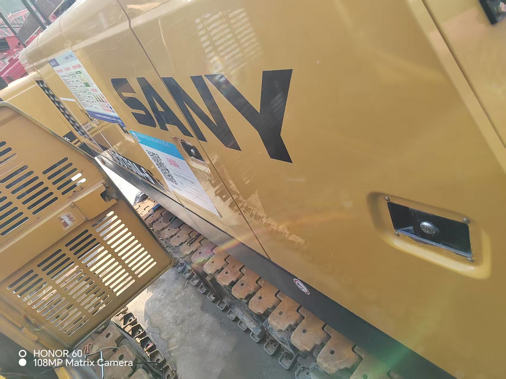 Extremely Efficient SCC750A-6 75 Ton Mobile Hydraulic Crawler Crane Heavy Lifting Equipment