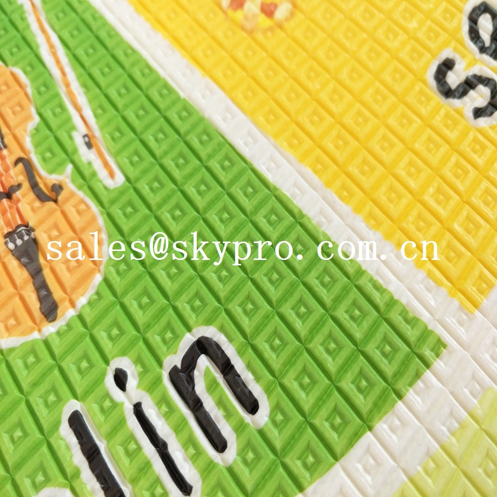 Eco Friendly neoprene fabric roll baby toys play mats soft cartoon play mat for kids