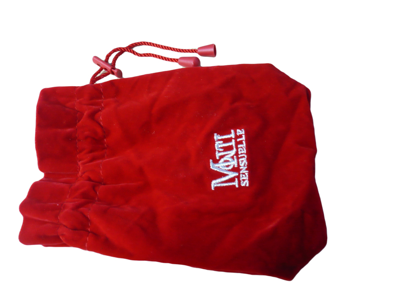 Promotional Recycled MoTi Red Velet Fabric Drawsting Bags For Perfume Packing