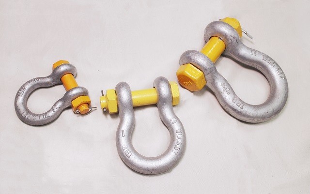 1-1/8" WLL 9.5 Tonne Wide Body Shackles With Safety Bolt