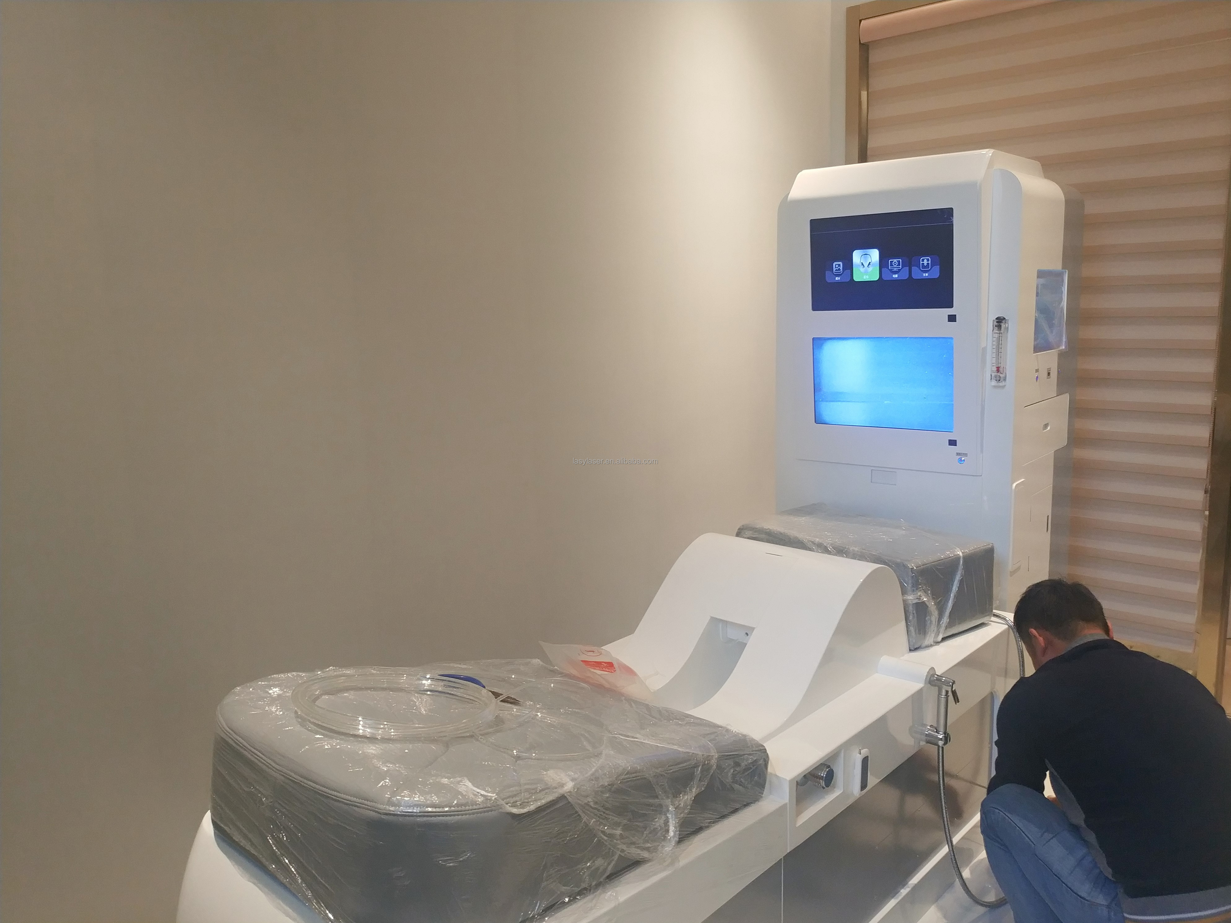 220v Colon Hydrotherapy Machine Skin Rejuvenation 2L/Min Colonix Machine