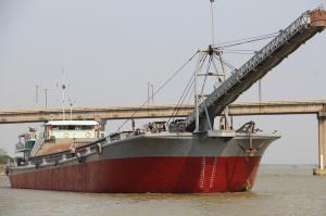 Quality Customized Self Propelled Barge 1000 Tons Capacity High Efficiency wholesale