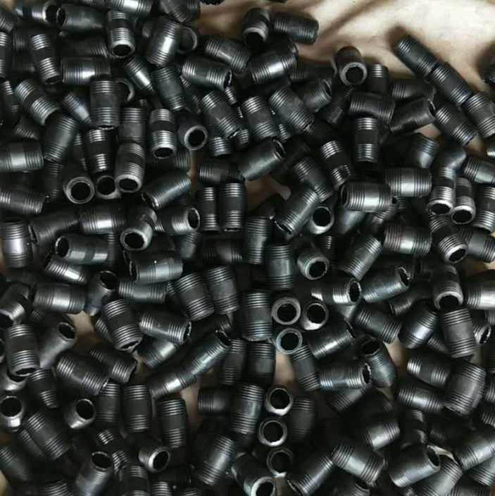 Decorative Iron Pipe Fittings Work with Pipe Fitting Black Malleable Iron Floor Flange